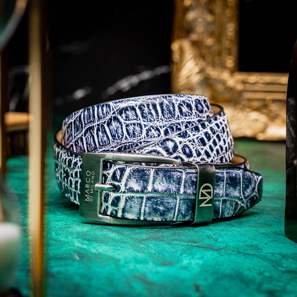Alligator Belt 105 - Newspaper