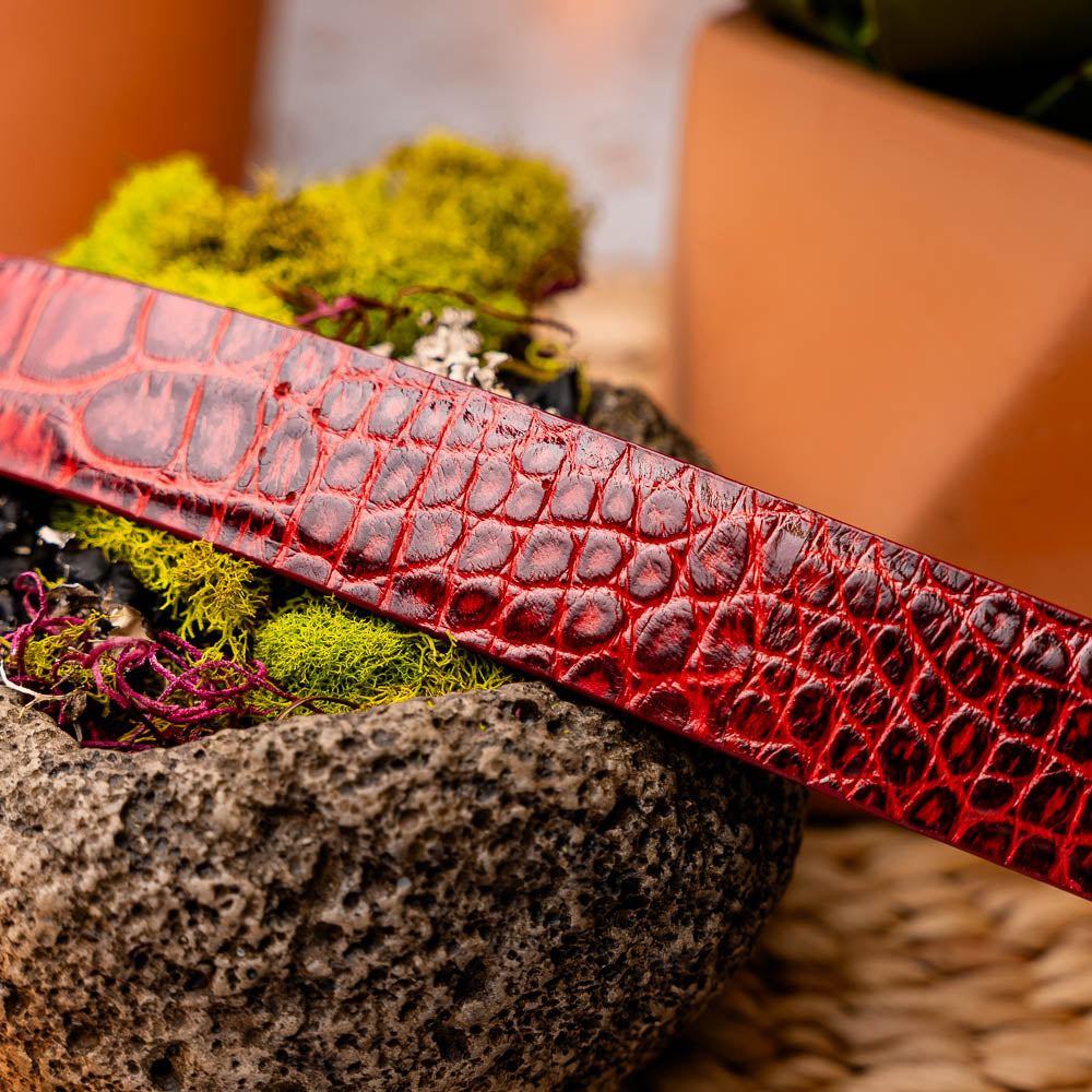 Alligator Belt - Antique Red